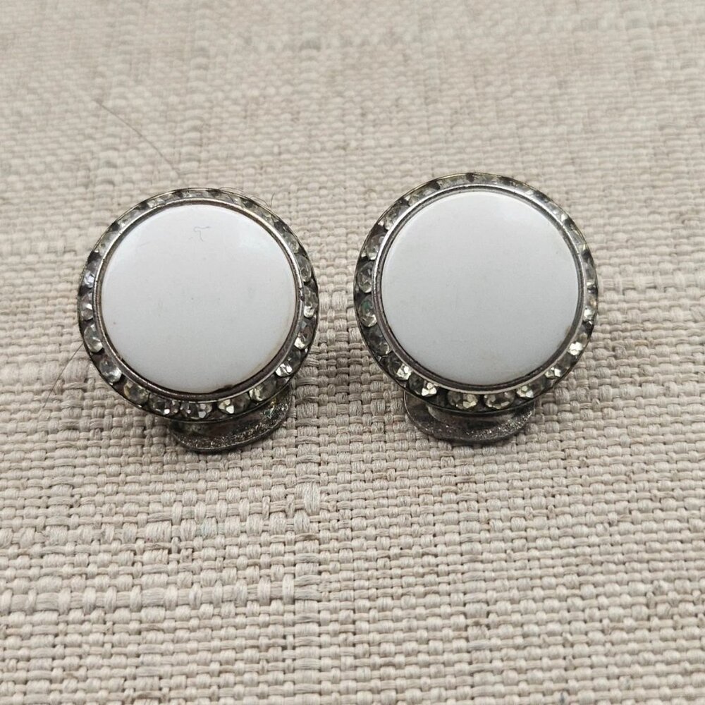 Vintage Stud Earrings Clip On Fashion Jewelry Round White/Silver Earrings Unbra - Picture 10 of 11